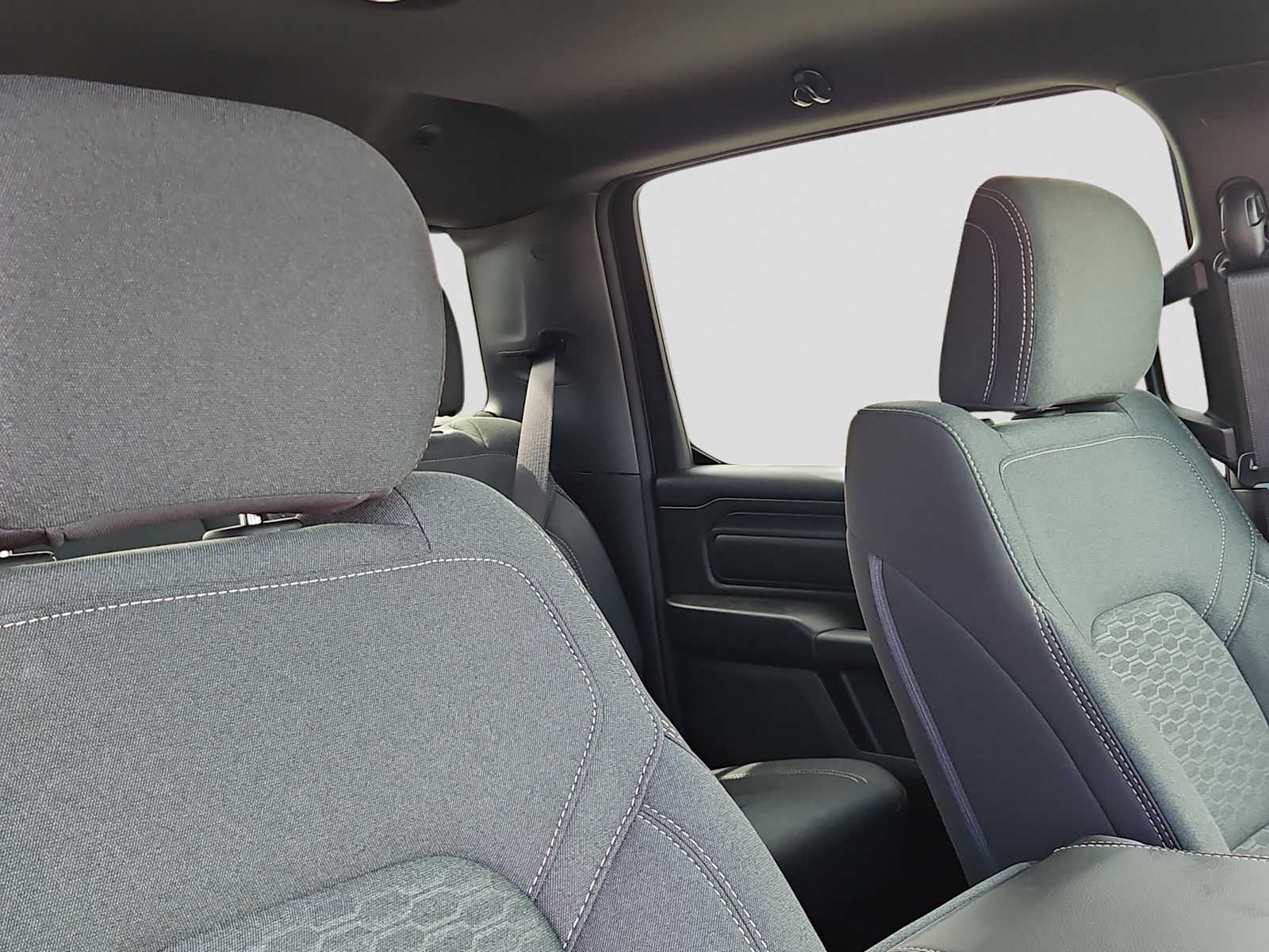 Thumbnail: 2026 RAM 1500 - 18