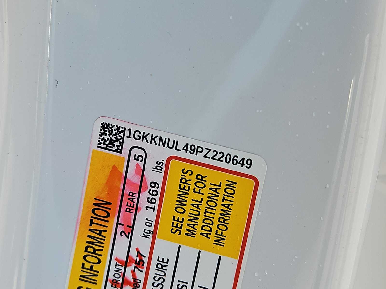 Thumbnail: 2023 GMC Acadia - 25