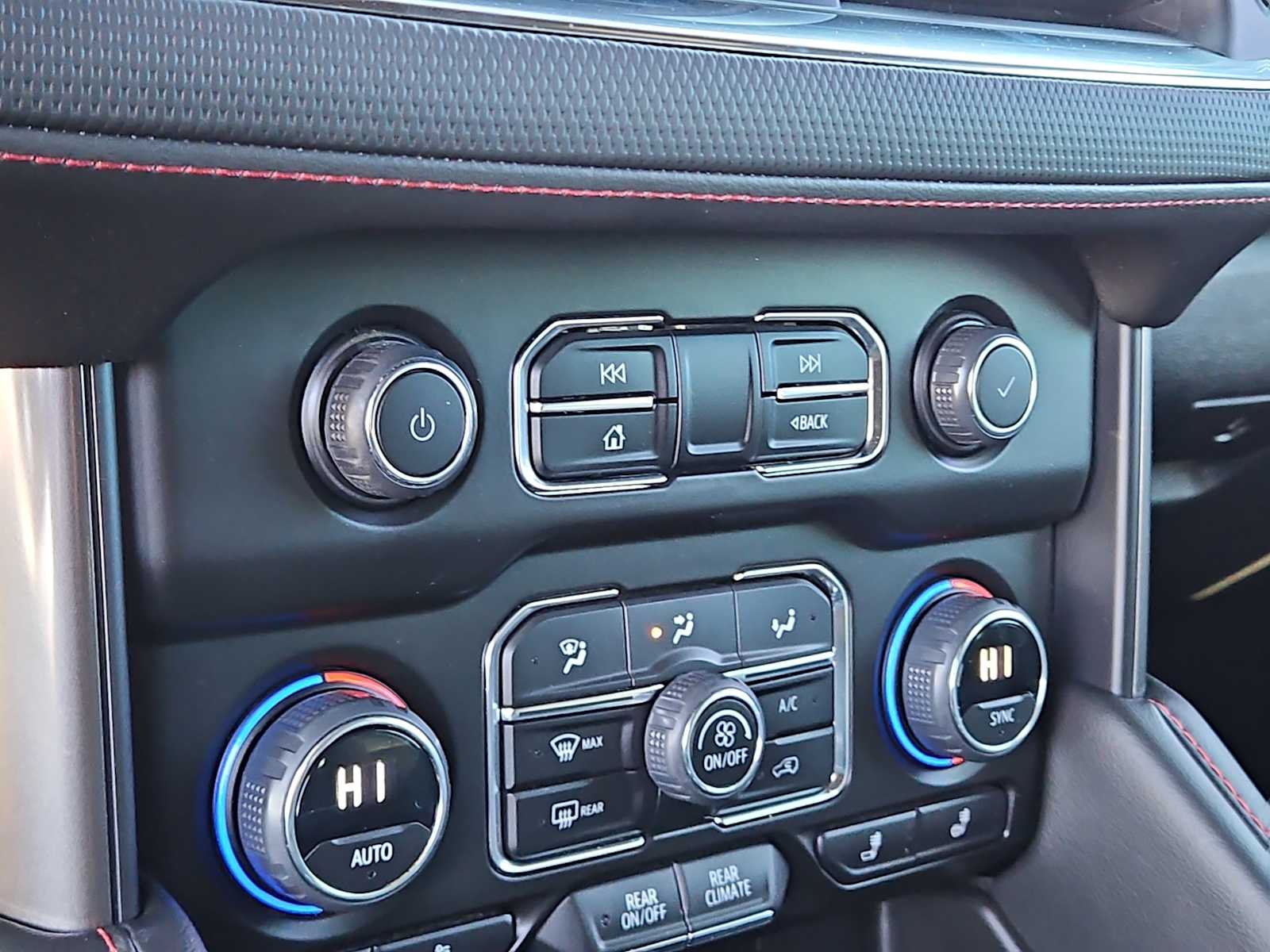 Thumbnail: 2023 Chevrolet Tahoe - 24