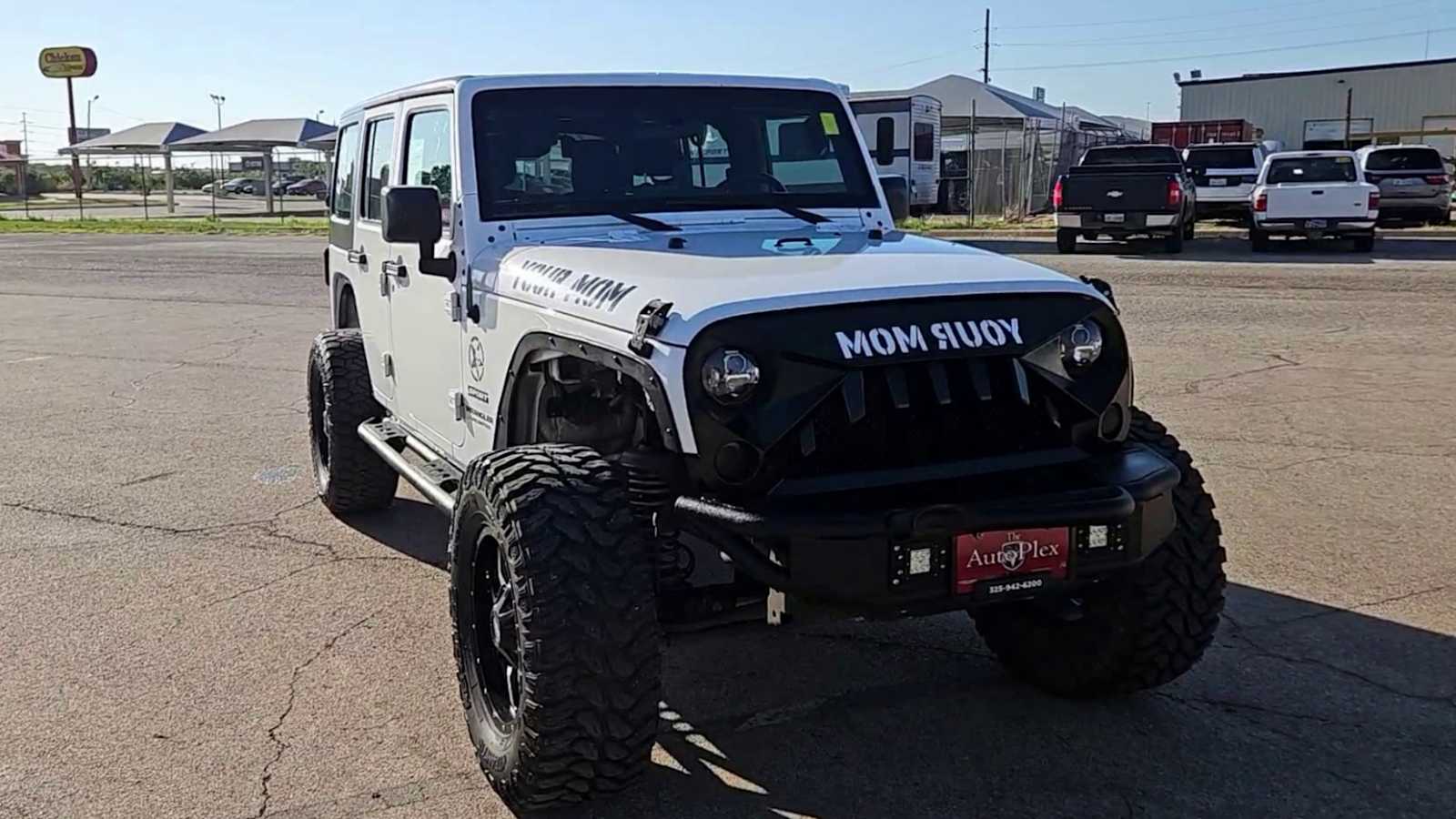 Thumbnail: 2017 Jeep Wrangler - 2