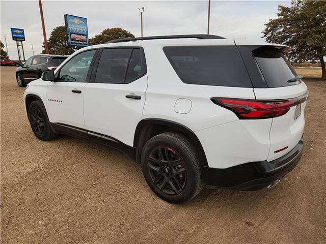 2023 Chevrolet Traverse Premier photo 3