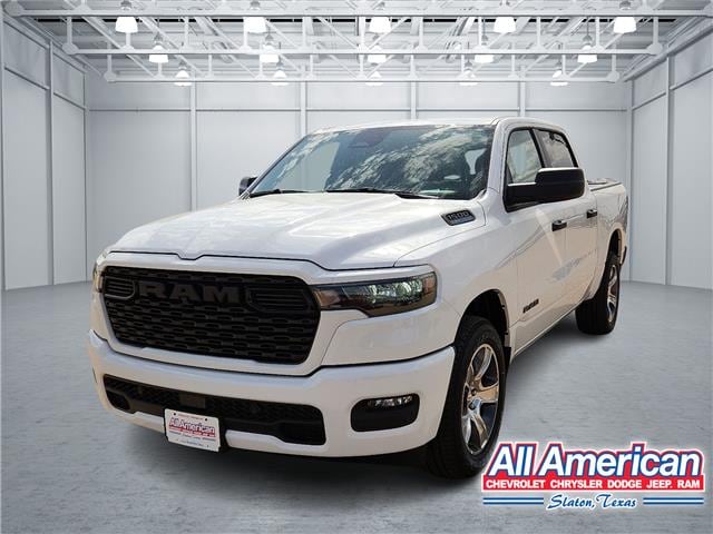 New 2026 Ram 1500 EXPRESS CREW CAB 4X2 5'7 BOX
