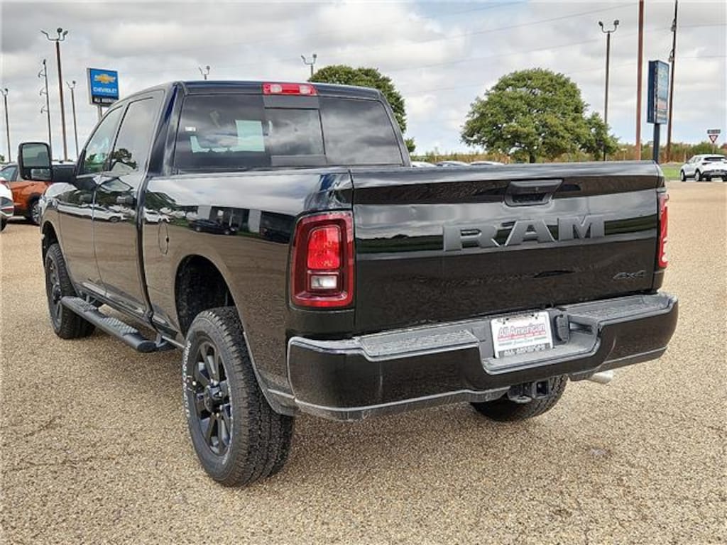 New 2027 Ram 2500 BLACK EXPRESS CREW CAB 4X4 6'4 BOX Pickup