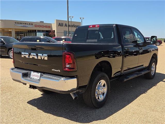 2026 Ram 2500 Tradesman photo 4