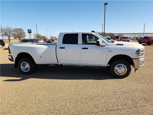 2026 RAM 3500 Tradesman - Photo 5