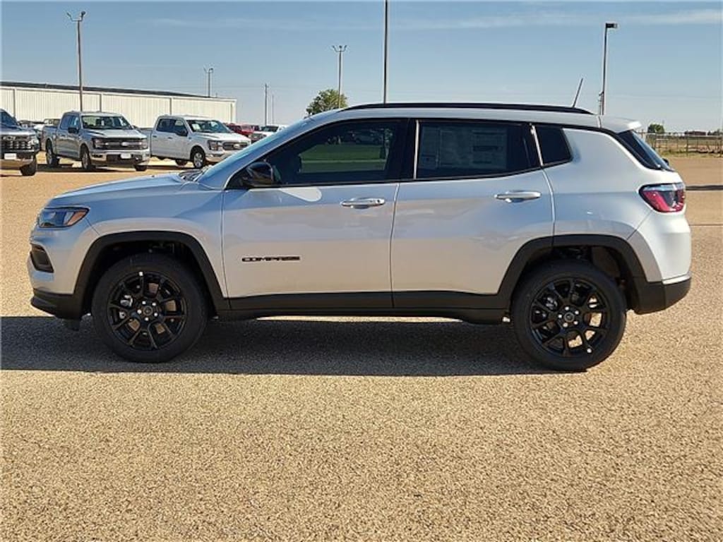 New 2026 Jeep Compass LATITUDE ALTITUDE 4X4 Sport Utility