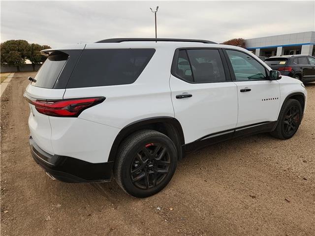 2023 Chevrolet Traverse Premier photo 4