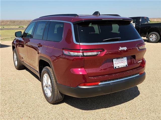 2025 Jeep Grand Cherokee Laredo photo 3