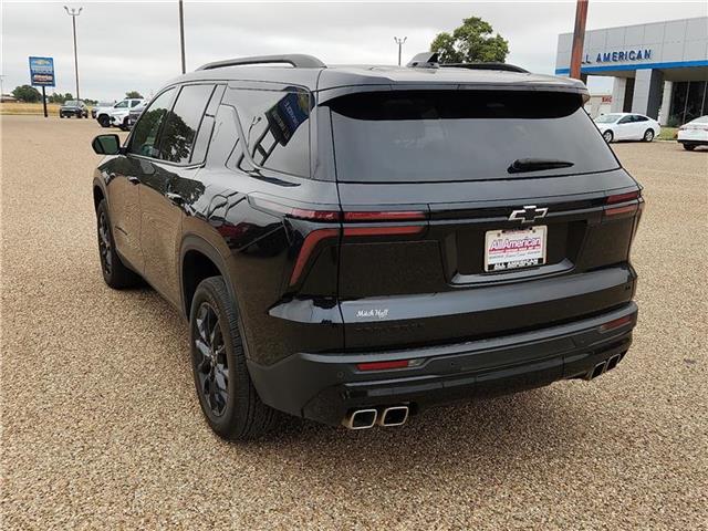 2024 Chevrolet Traverse photo 3