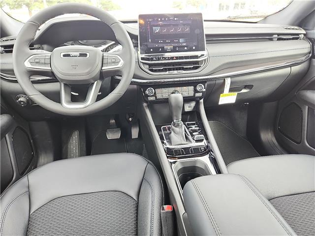 2026 Jeep Compass Latitude Altitude - Photo 9