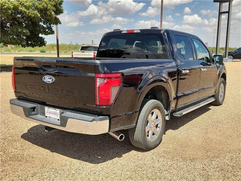 Used 2025 Ford F-150 XLT 4x2 SuperCrew Cab 5.5 ft. box 145 in. WB