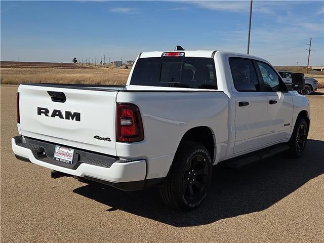 2025 Ram 1500 Tradesman photo 4
