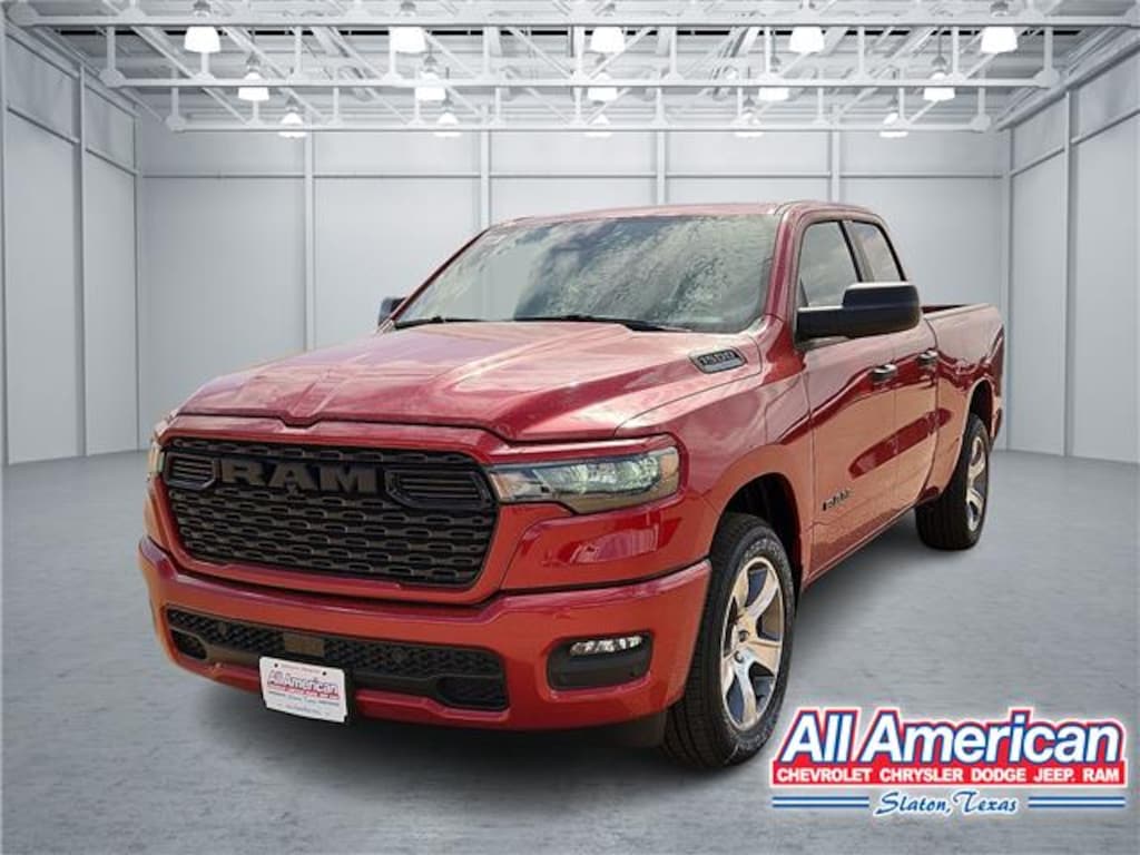 New 2026 Ram 1500 EXPRESS QUAD CAB 4X2 6'4 BOX Pickup