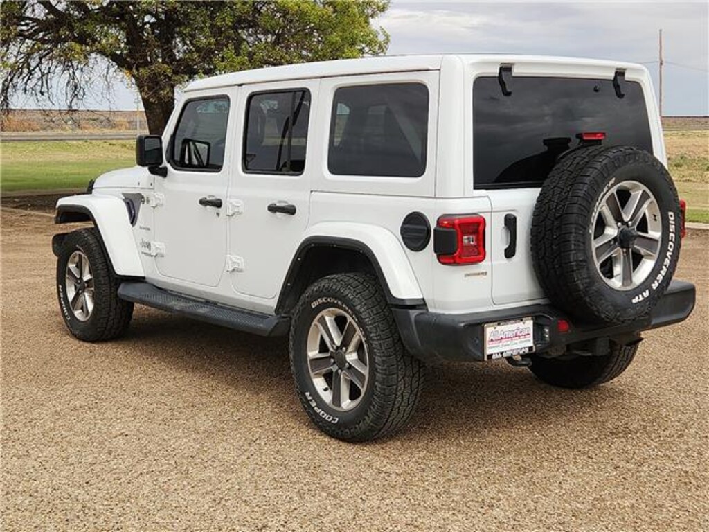 Used 2021 Jeep Wrangler Unlimited Sahara 4x4