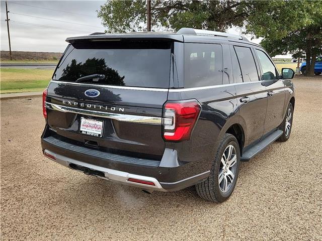 2024 Ford Expedition Limited photo 4