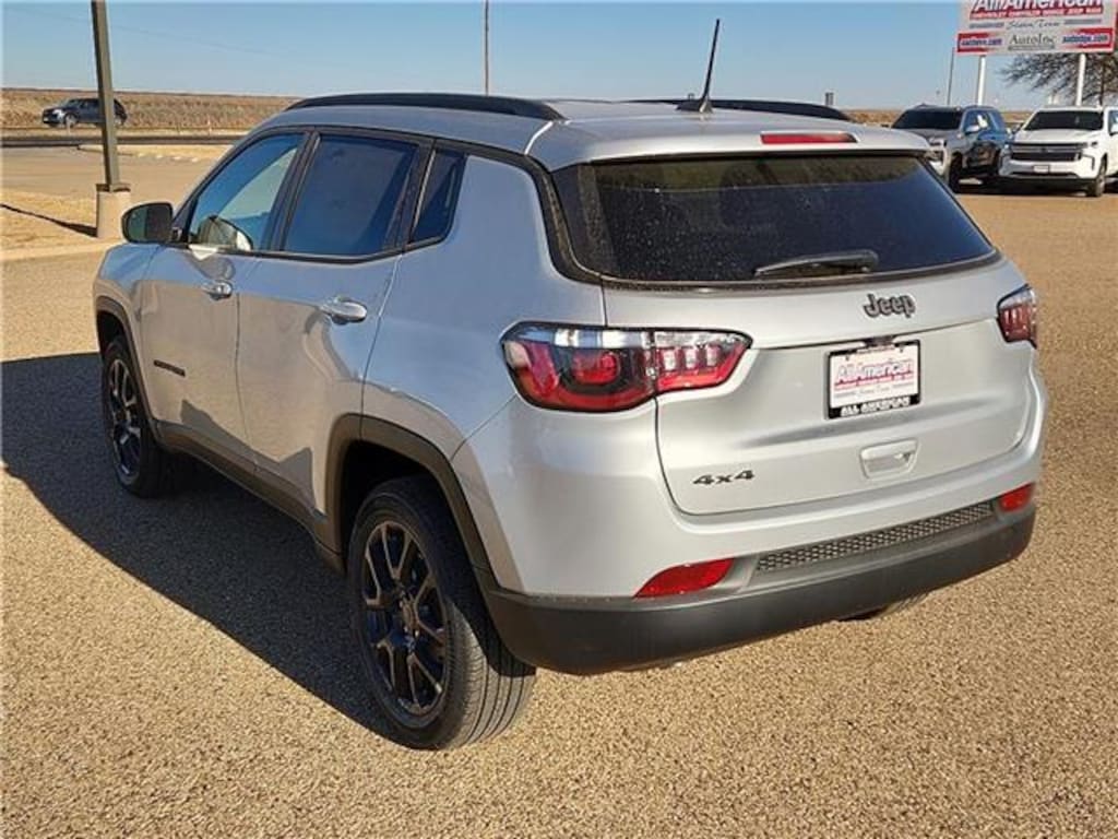 New 2026 Jeep Compass LATITUDE ALTITUDE 4X4 Sport Utility