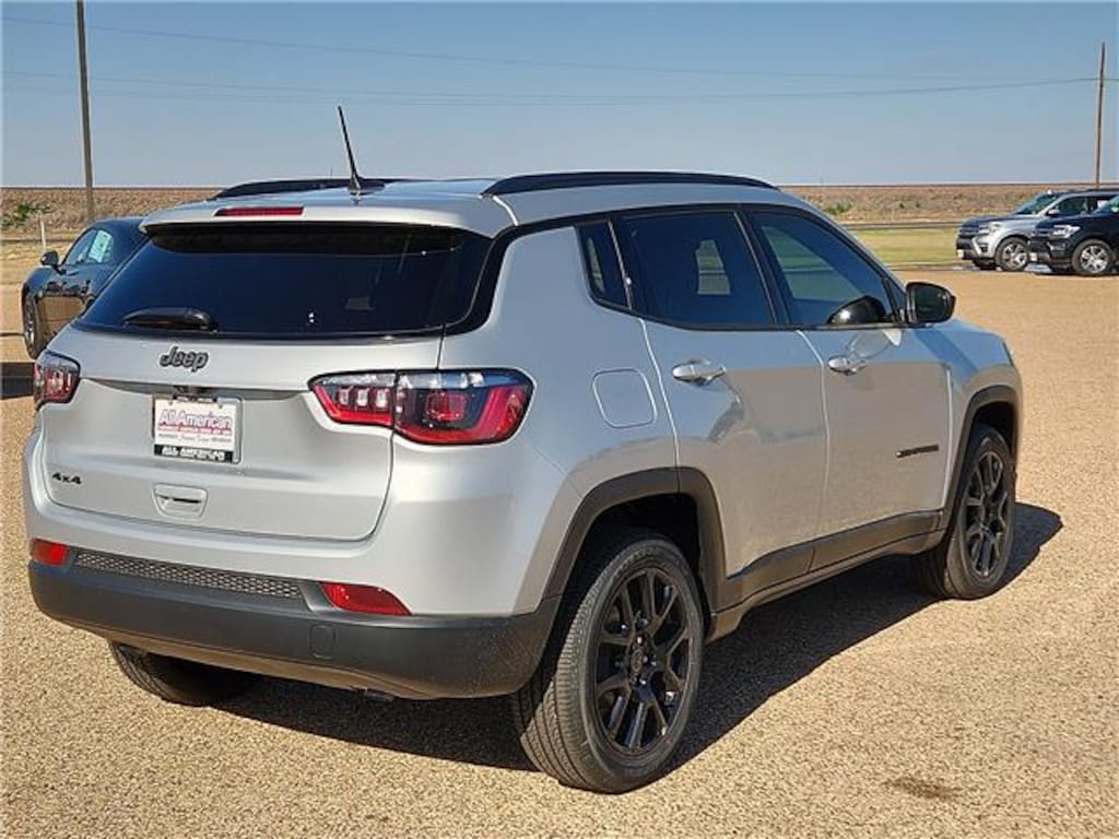 New 2026 Jeep Compass LATITUDE ALTITUDE 4X4 Sport Utility