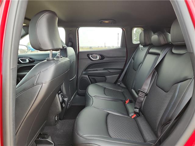 2026 Jeep Compass Latitude Altitude - Photo 8