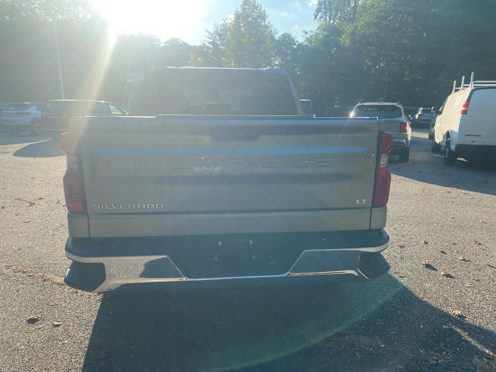 2025 Chevrolet Silverado 1500 LT photo 4