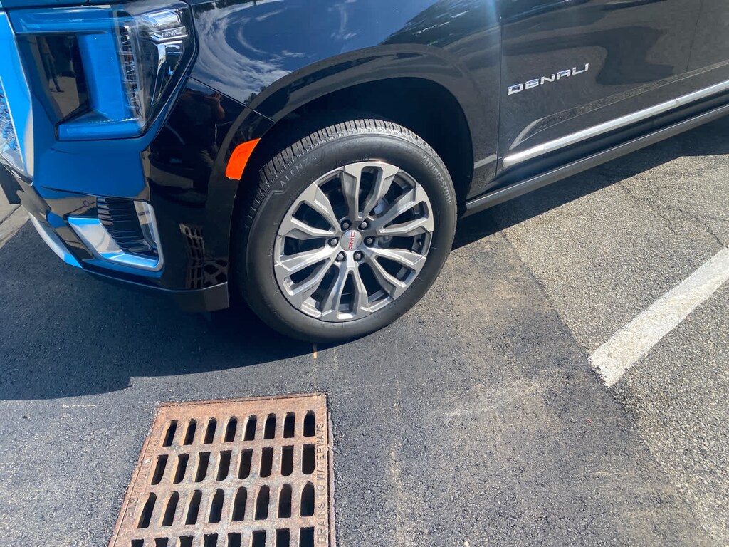 Used 2021 GMC Yukon XL Denali SUV