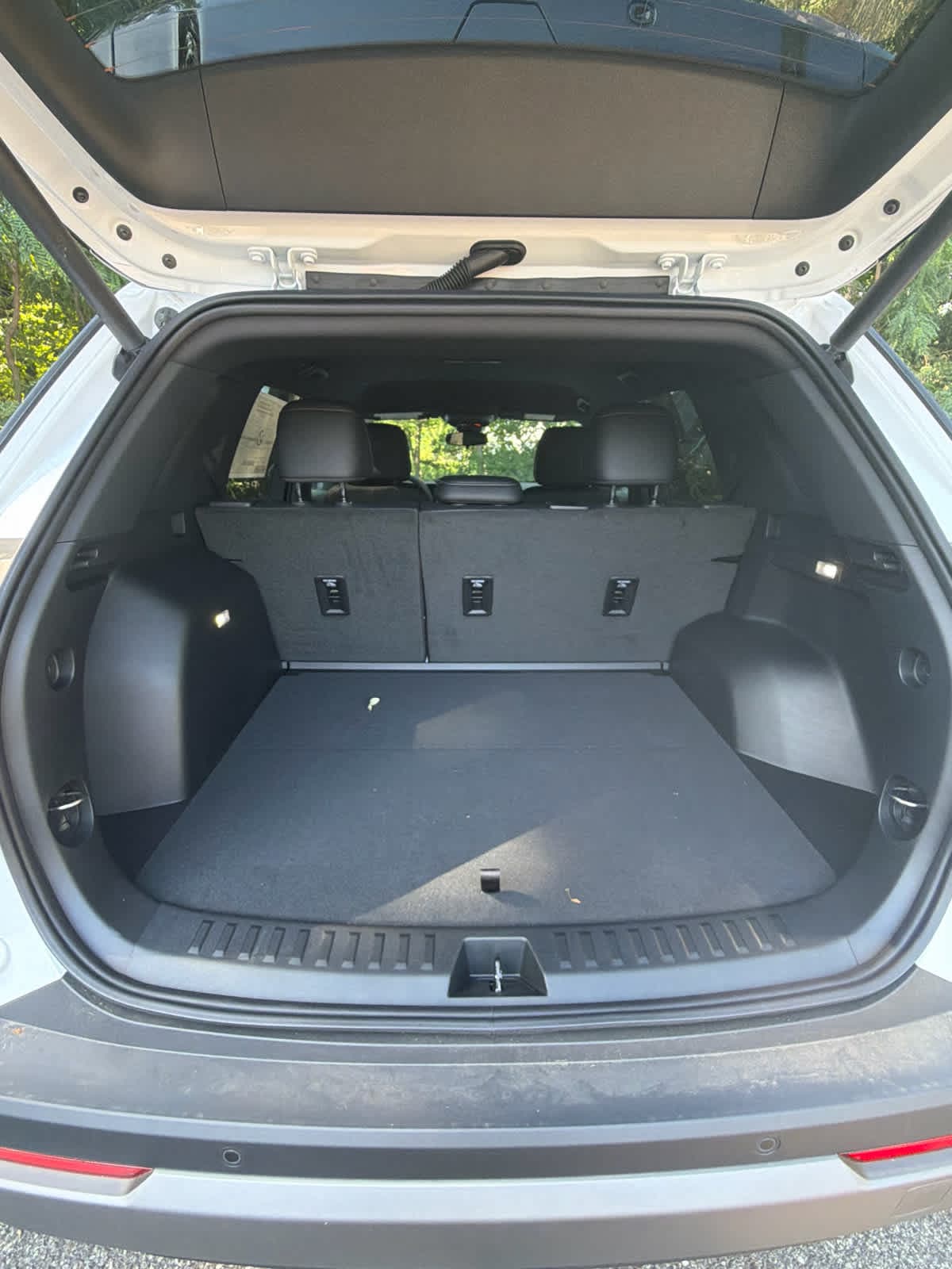 2026 Chevrolet Equinox LT - Photo 8