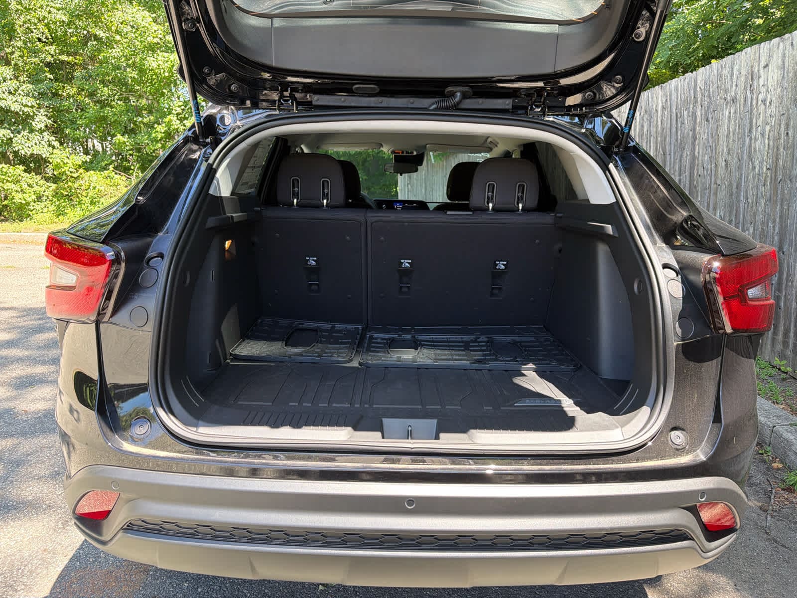 2026 Chevrolet Trax LS - Photo 9