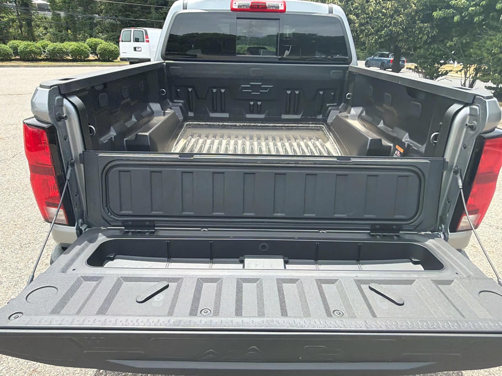 2026 Chevrolet Colorado Z71 - Photo 11