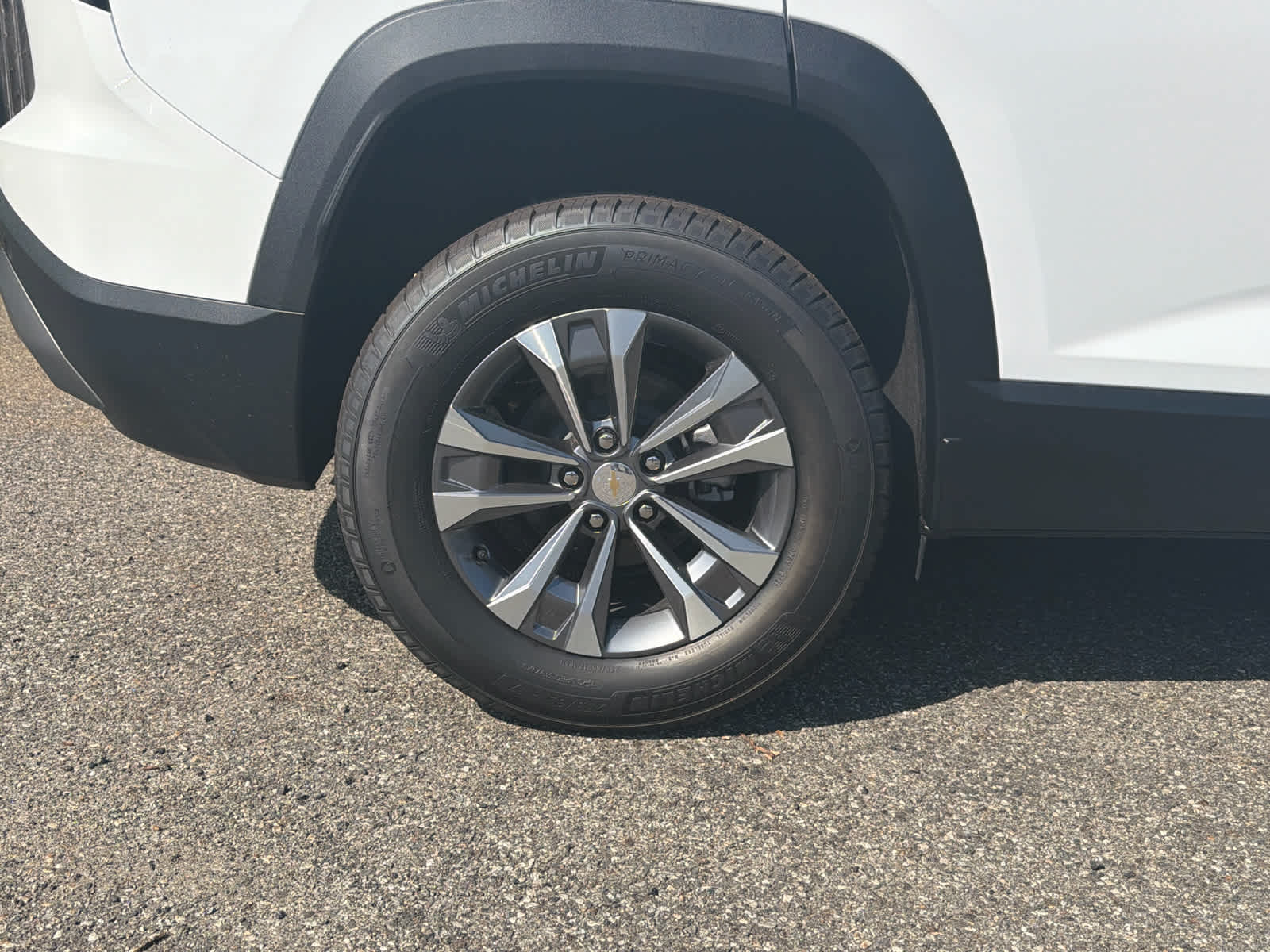 2026 Chevrolet Equinox LT - Photo 6