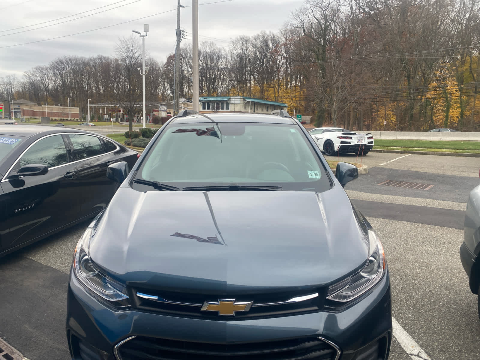 2022 Chevrolet Trax LT photo 4