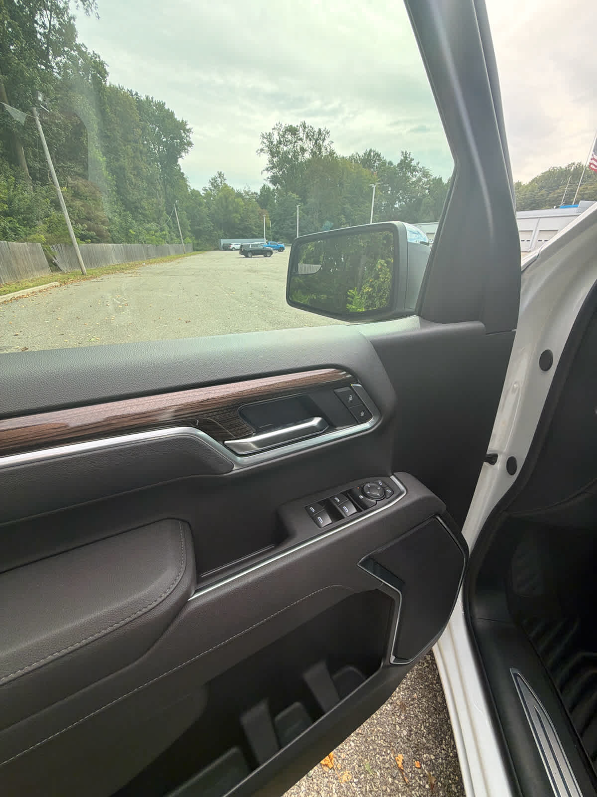 2026 Chevrolet Silverado 1500 LT - Photo 16