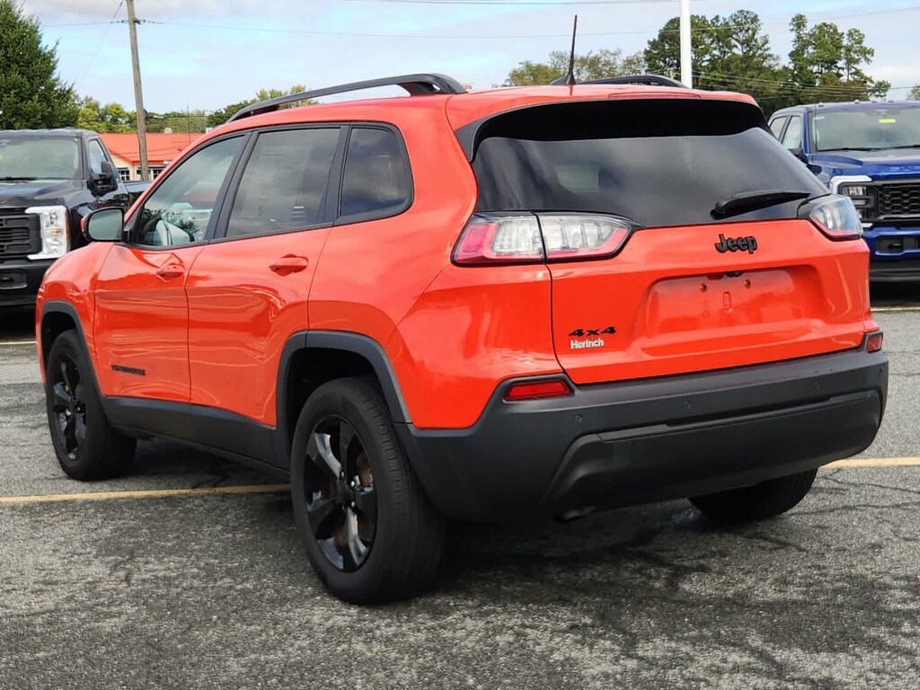 Used 2021 Jeep Cherokee Altitude