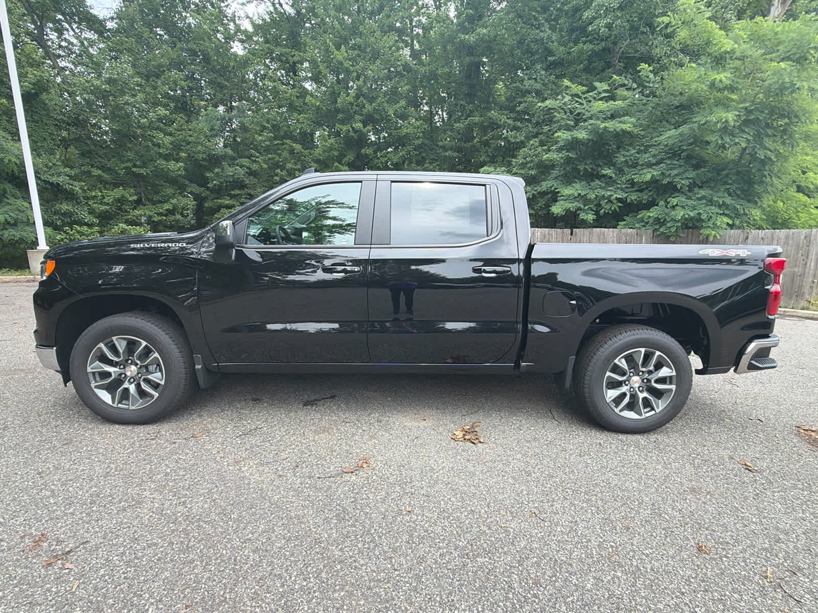 2026 Chevrolet Silverado 1500 LT - Photo 13
