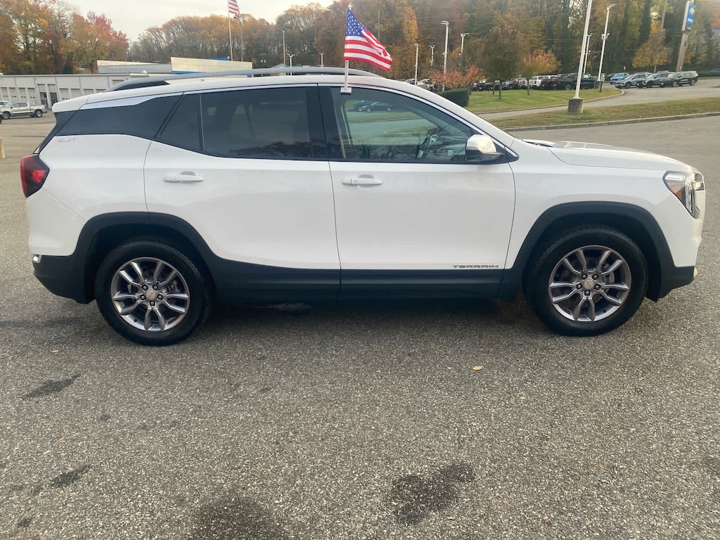 Used 2022 GMC Terrain SLT SUV