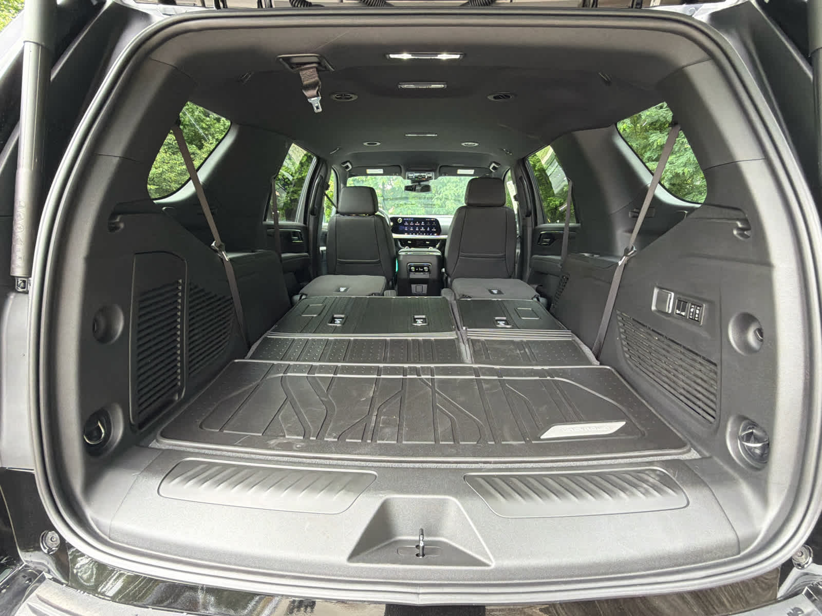 2026 Chevrolet Tahoe LT - Photo 11