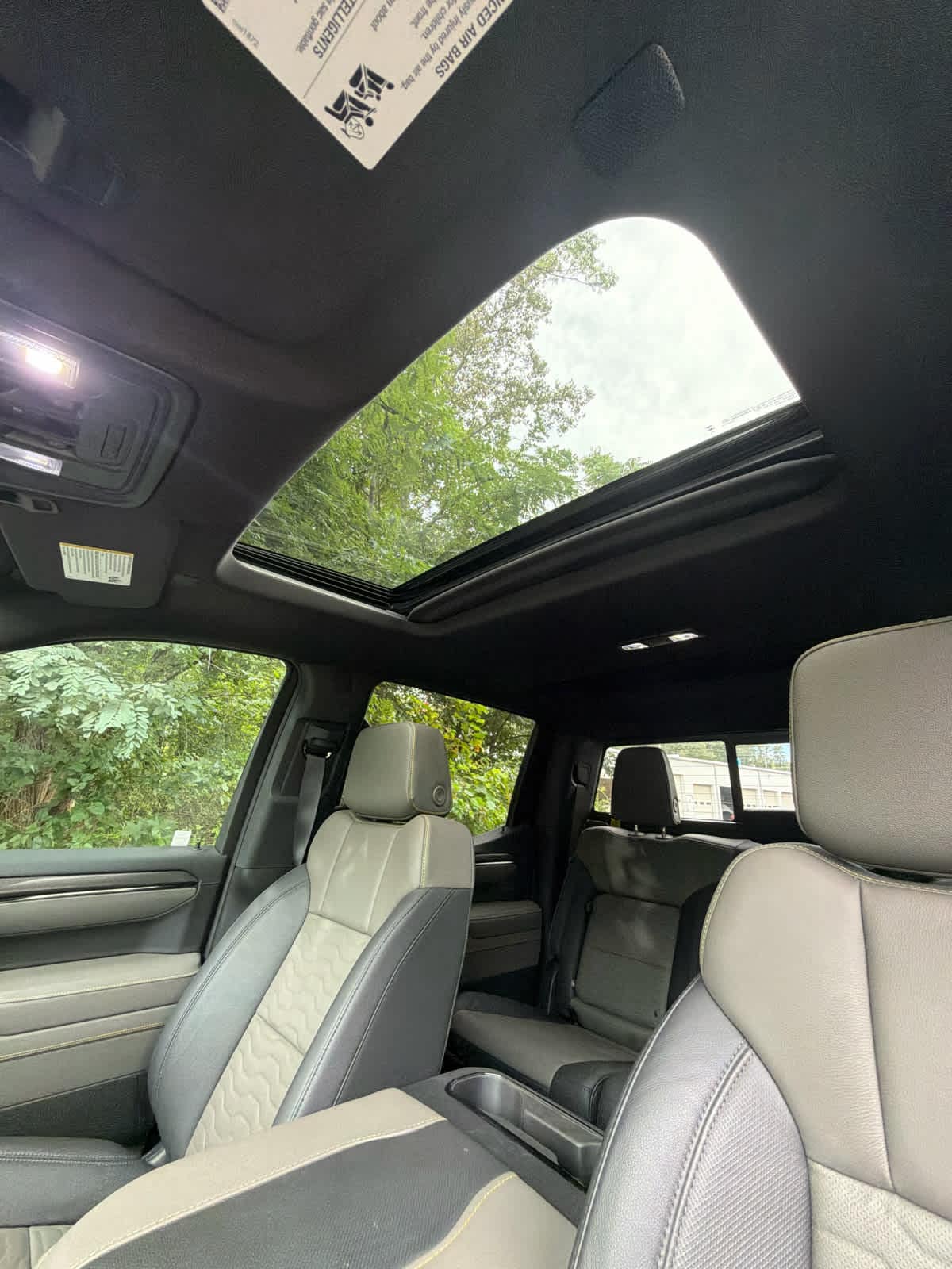 2026 Chevrolet Silverado 1500 ZR2 - Photo 19