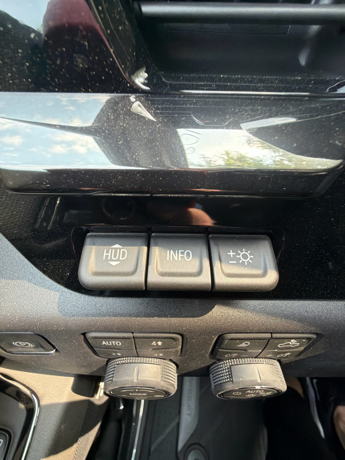 2026 Chevrolet Silverado 1500 ZR2 - Photo 23