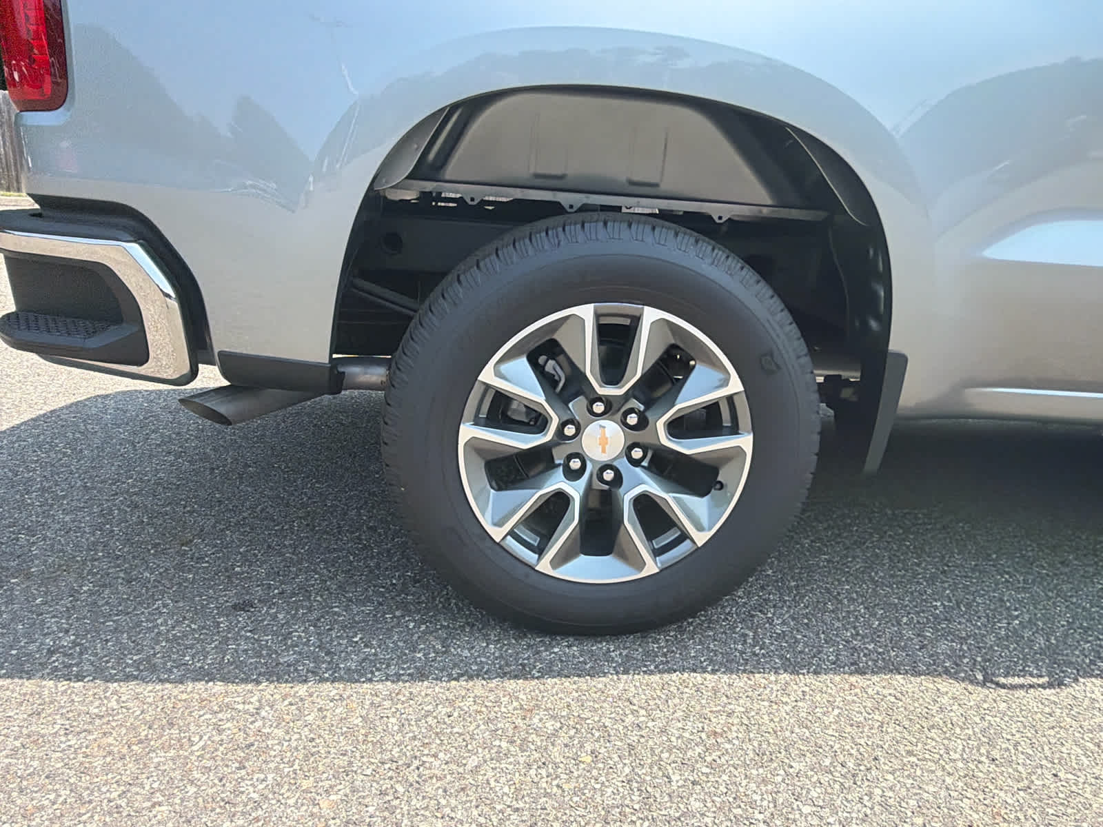 2026 Chevrolet Silverado 1500 LT - Photo 6