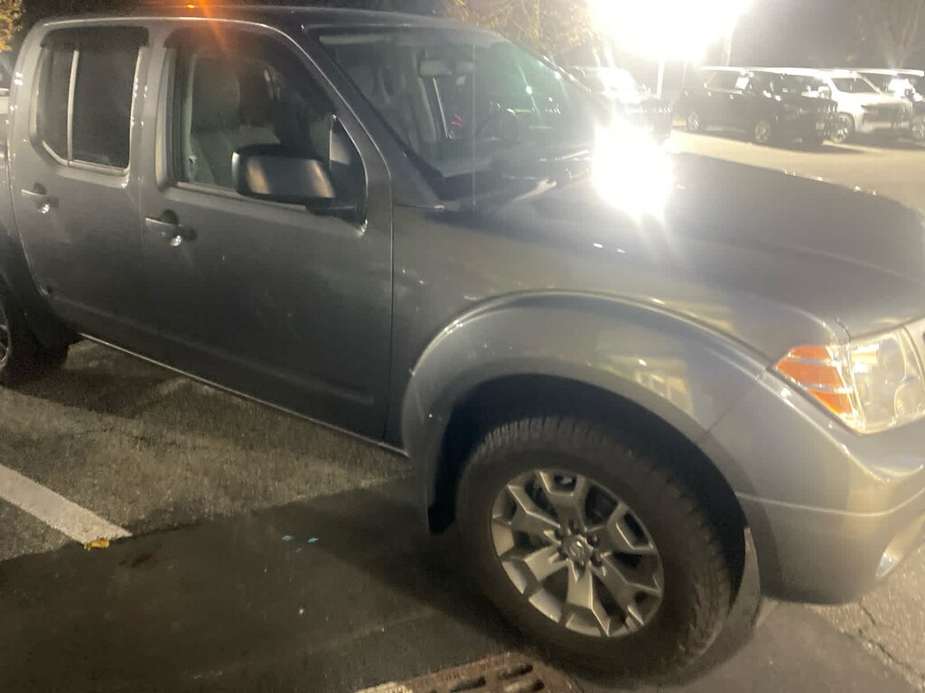 Used 2021 Nissan Frontier Crew Cab SV 4x4 Truck