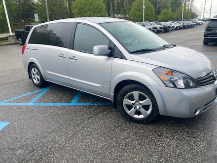 2007 Nissan Quest Base