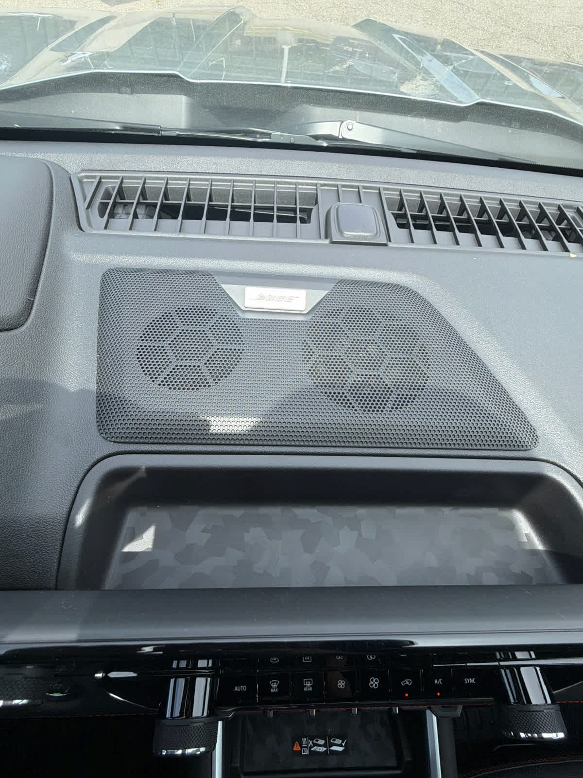 2026 Chevrolet Colorado Z71 - Photo 21
