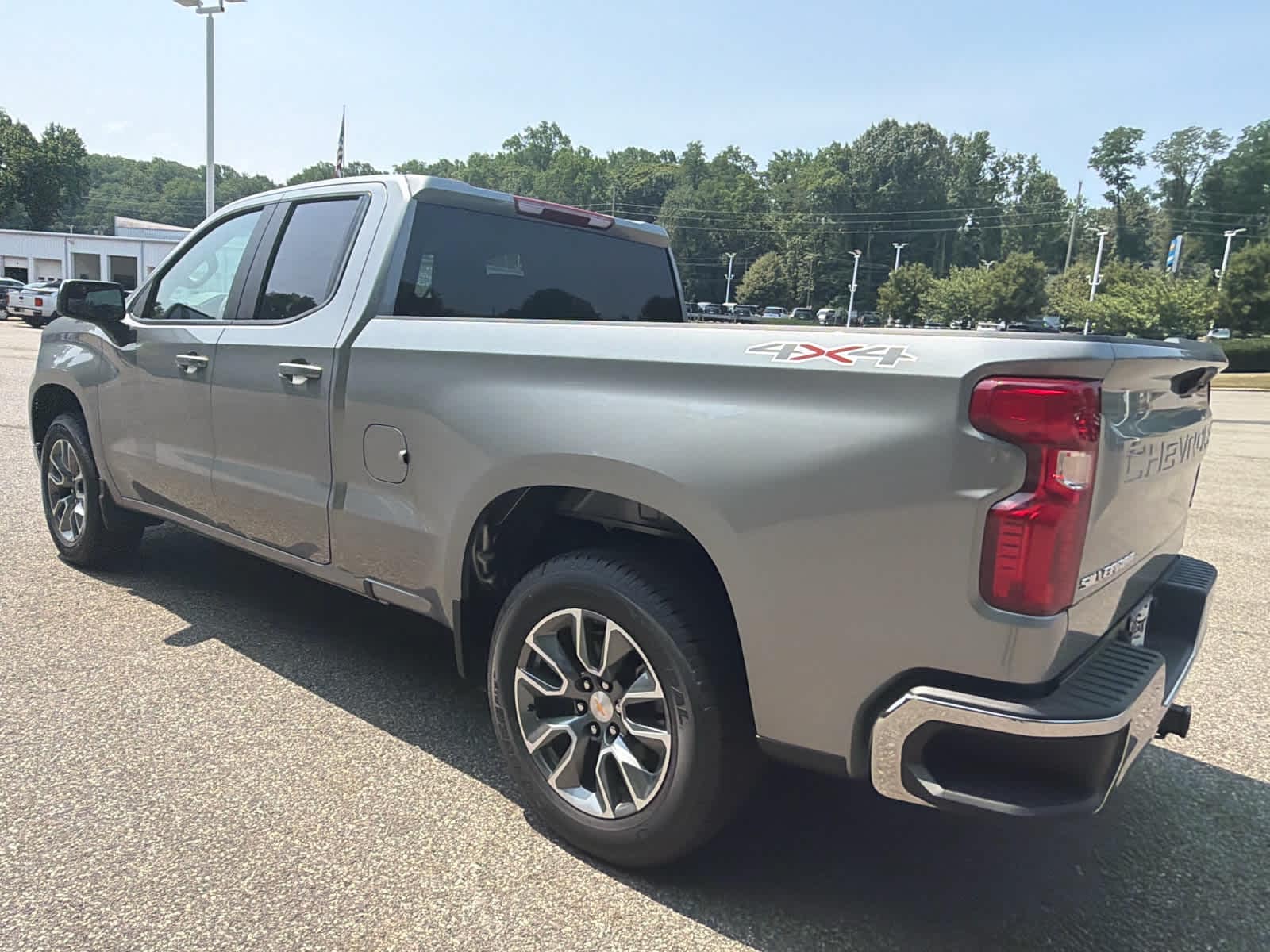 2026 Chevrolet Silverado 1500 LT - Photo 11