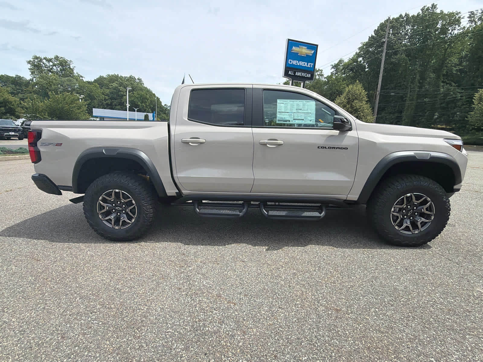 2026 Chevrolet Colorado ZR2 - Photo 5