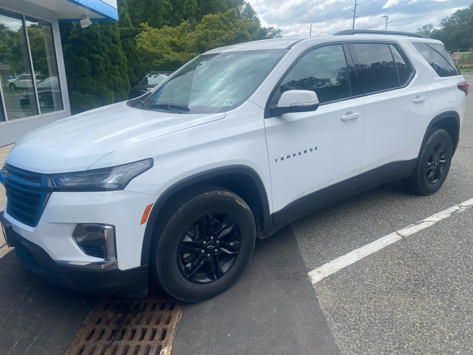 2023 Chevrolet Traverse AWD 1LT's photo
