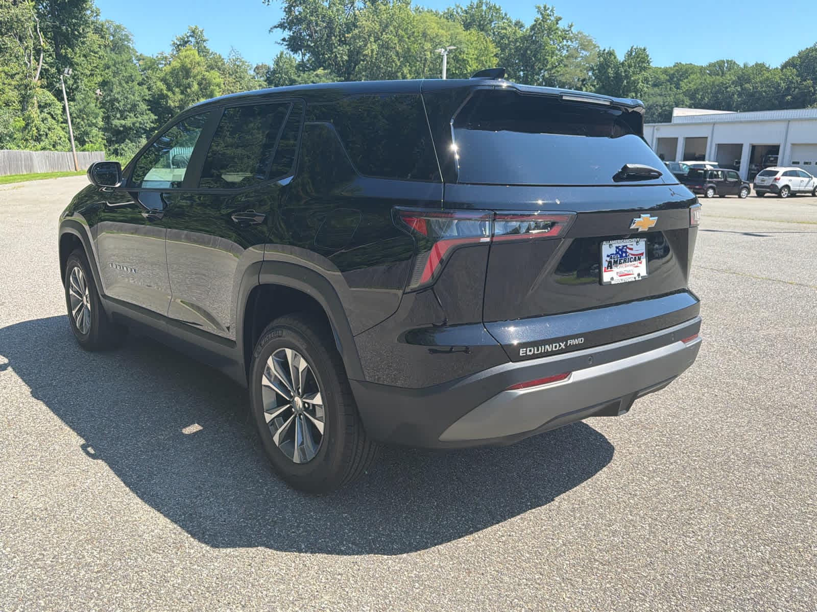 2027 Chevrolet Equinox LT - Photo 9