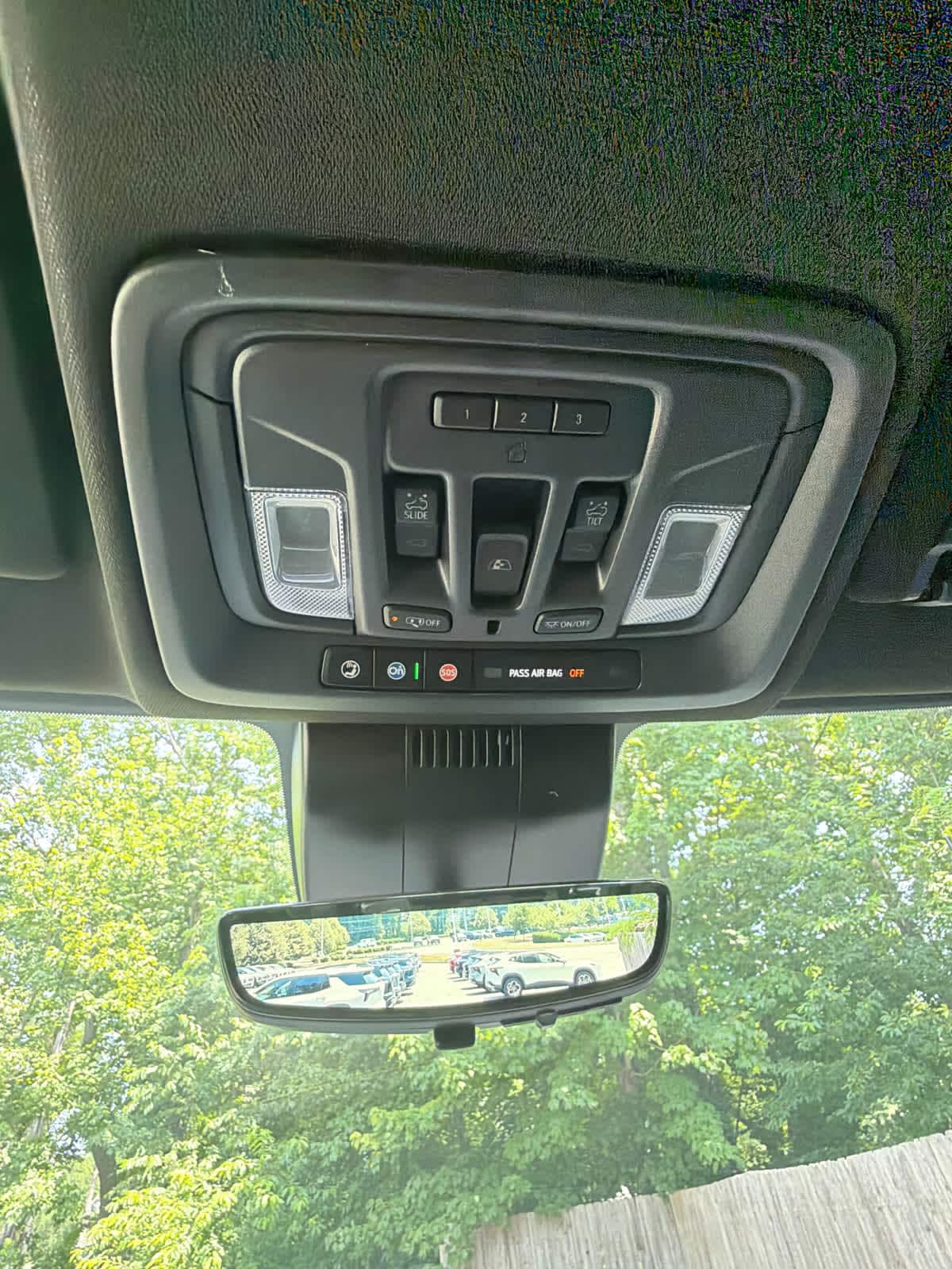 2026 Chevrolet Silverado 2500 HD ZR2 - Photo 30