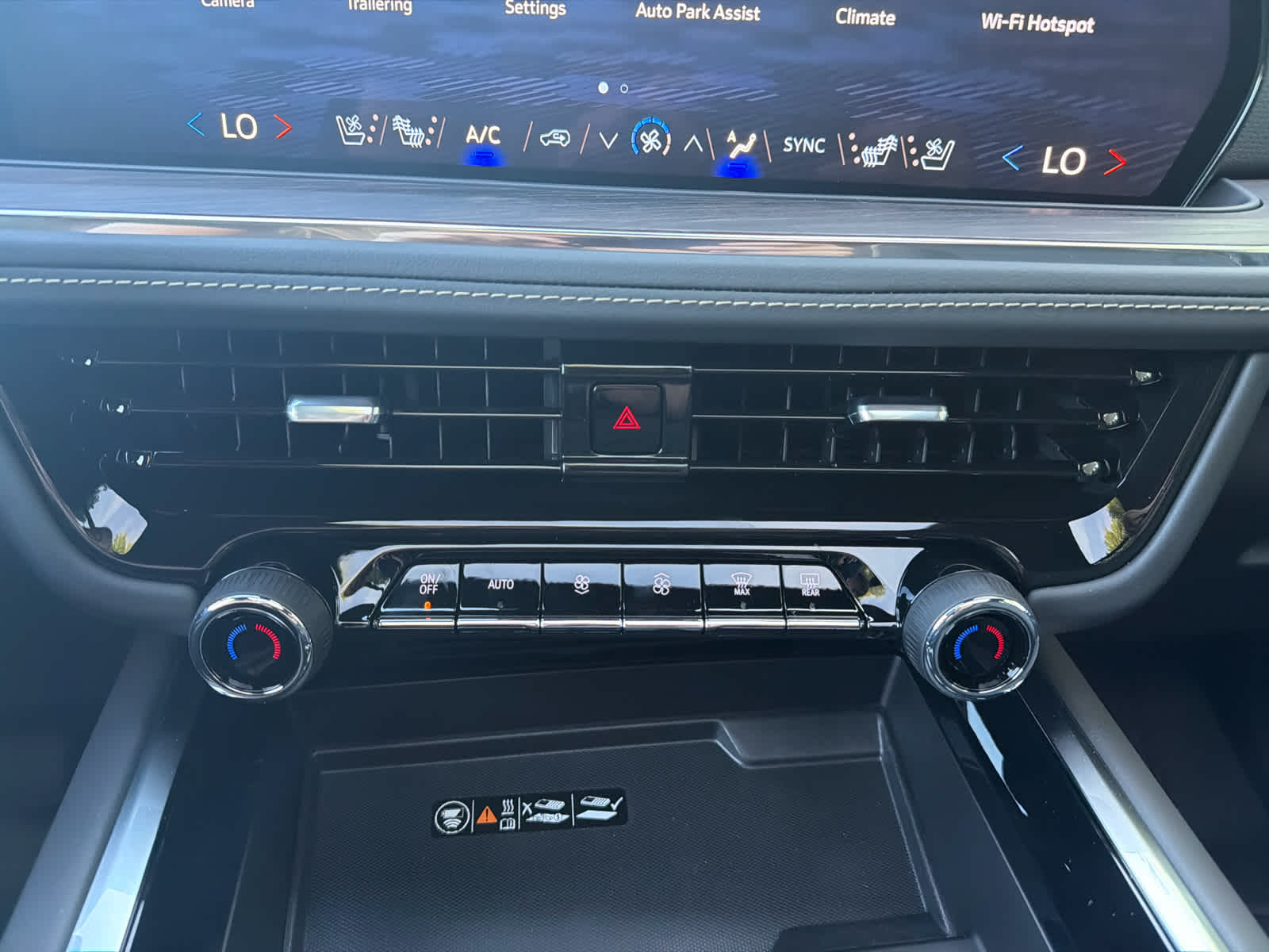 2026 Chevrolet Tahoe Premier - Photo 30
