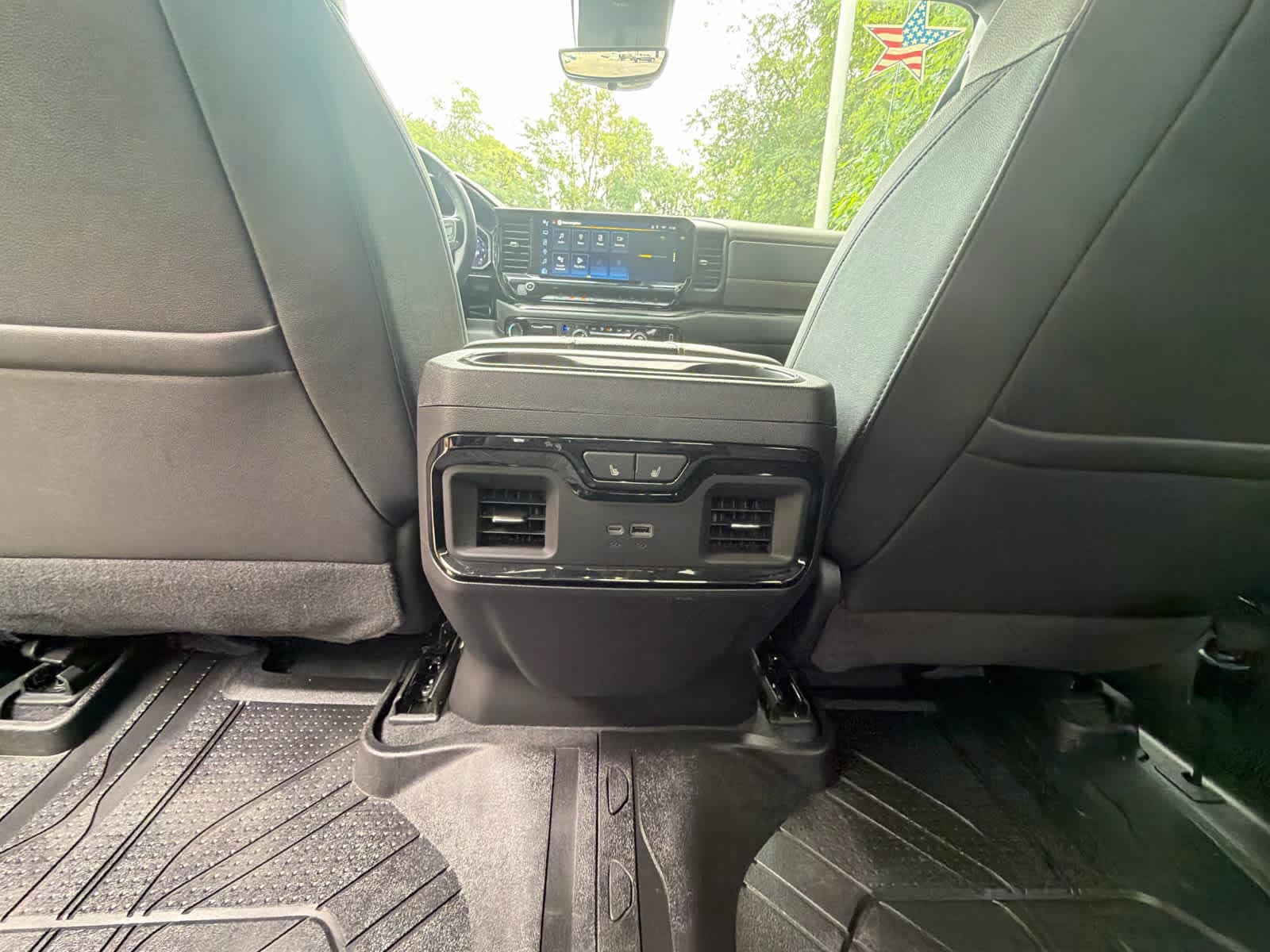 2026 Chevrolet Silverado 1500 ZR2 - Photo 15
