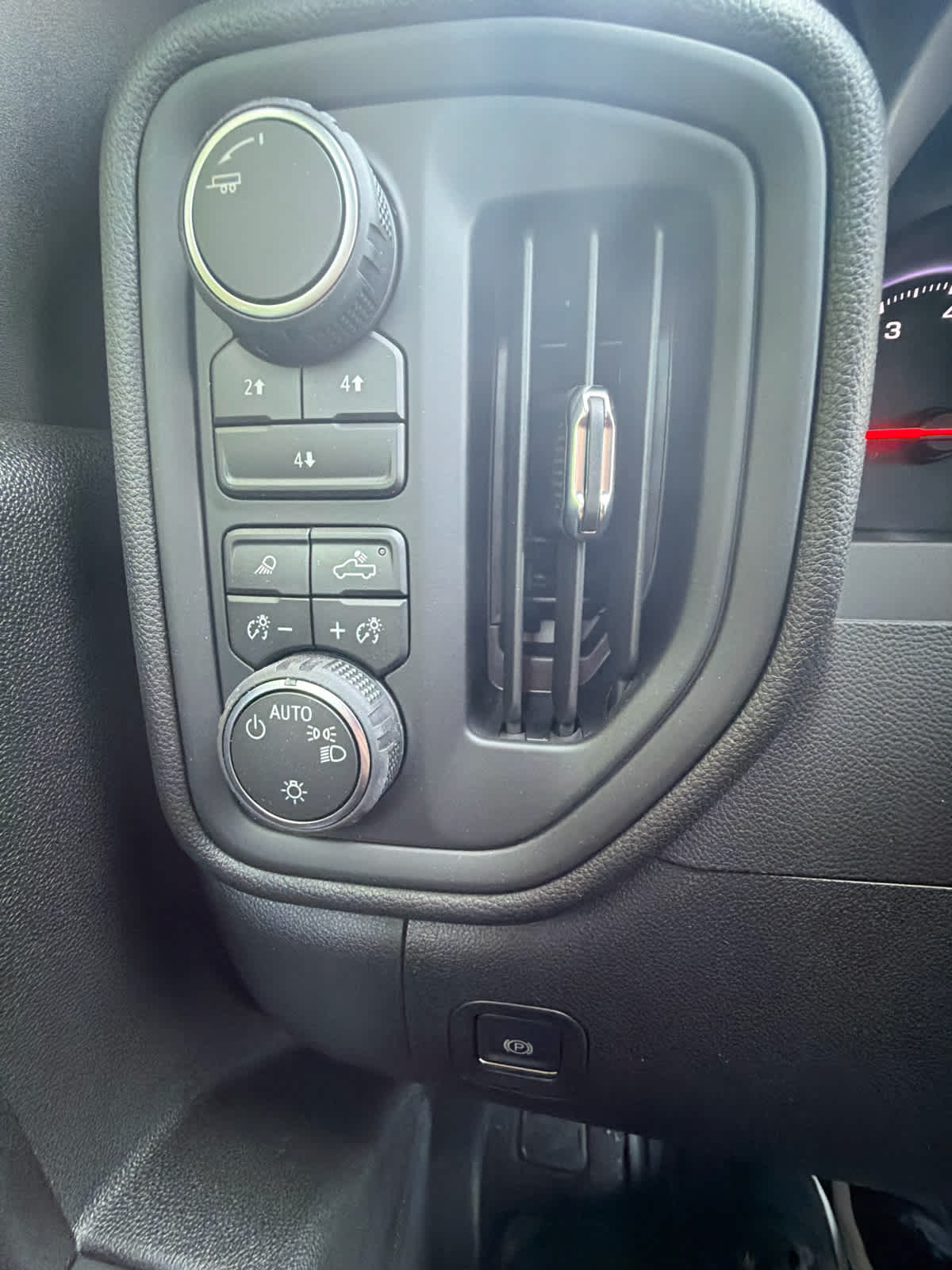 2026 Chevrolet Silverado 2500 HD Custom - Photo 23