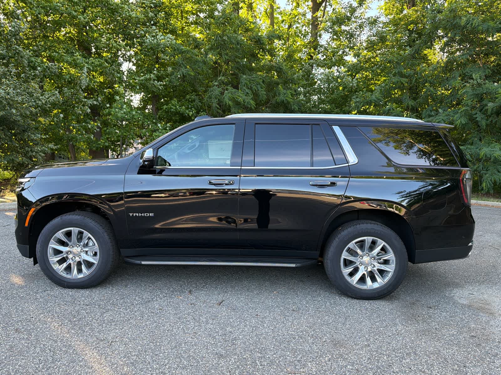 2026 Chevrolet Tahoe Premier - Photo 15