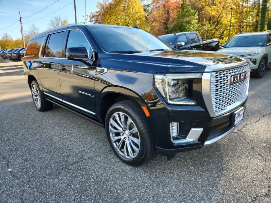 Used 2021 GMC Yukon XL Denali SUV